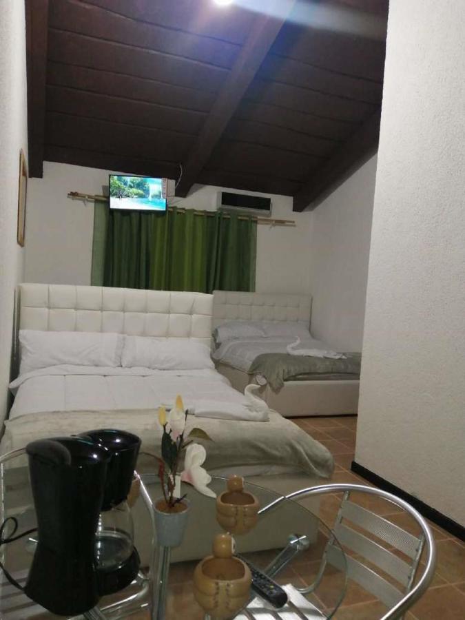 Casona Del Valle Potrerillos ภายนอก รูปภาพ